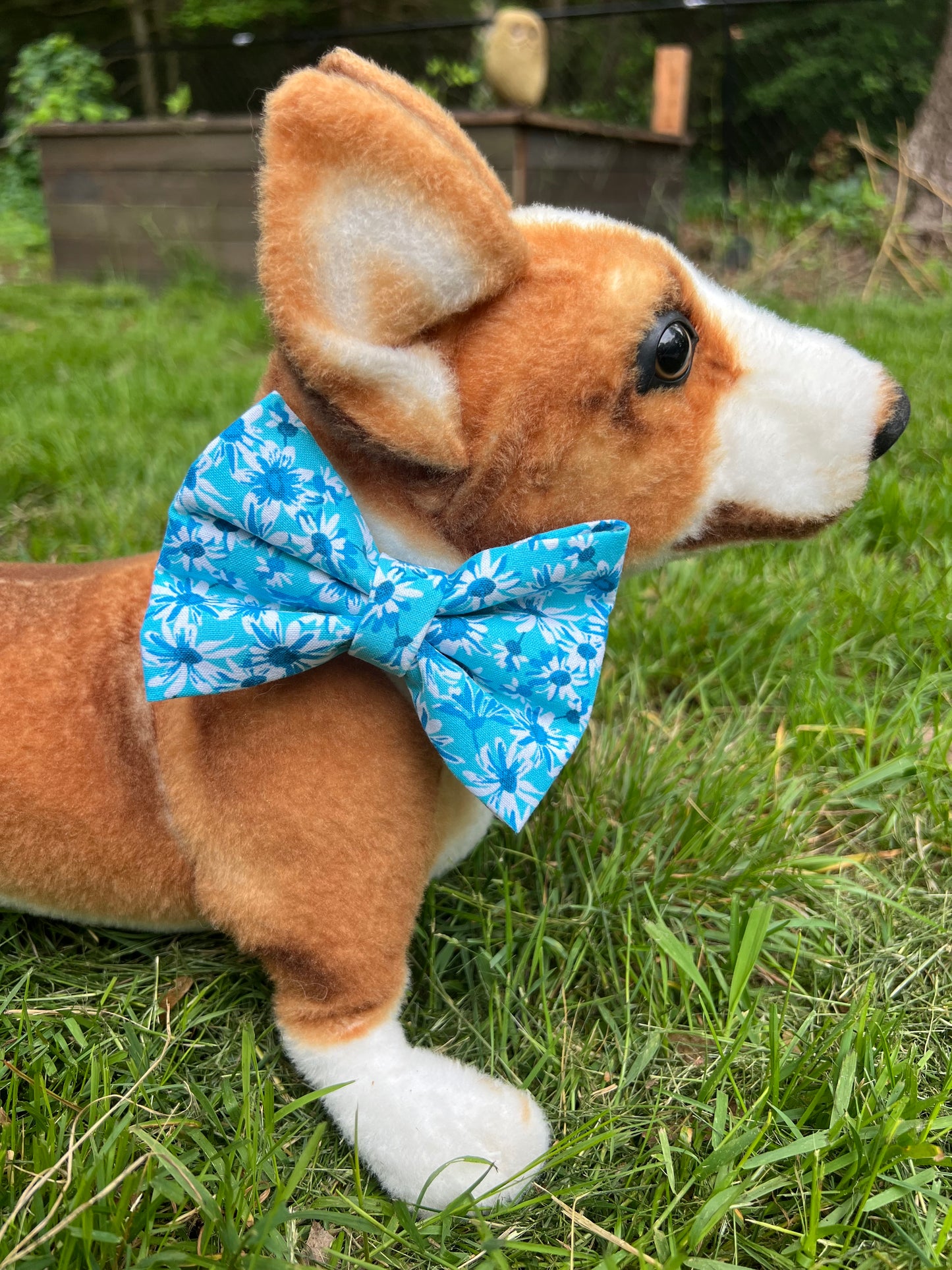Bright Blue Floral Bow Tie