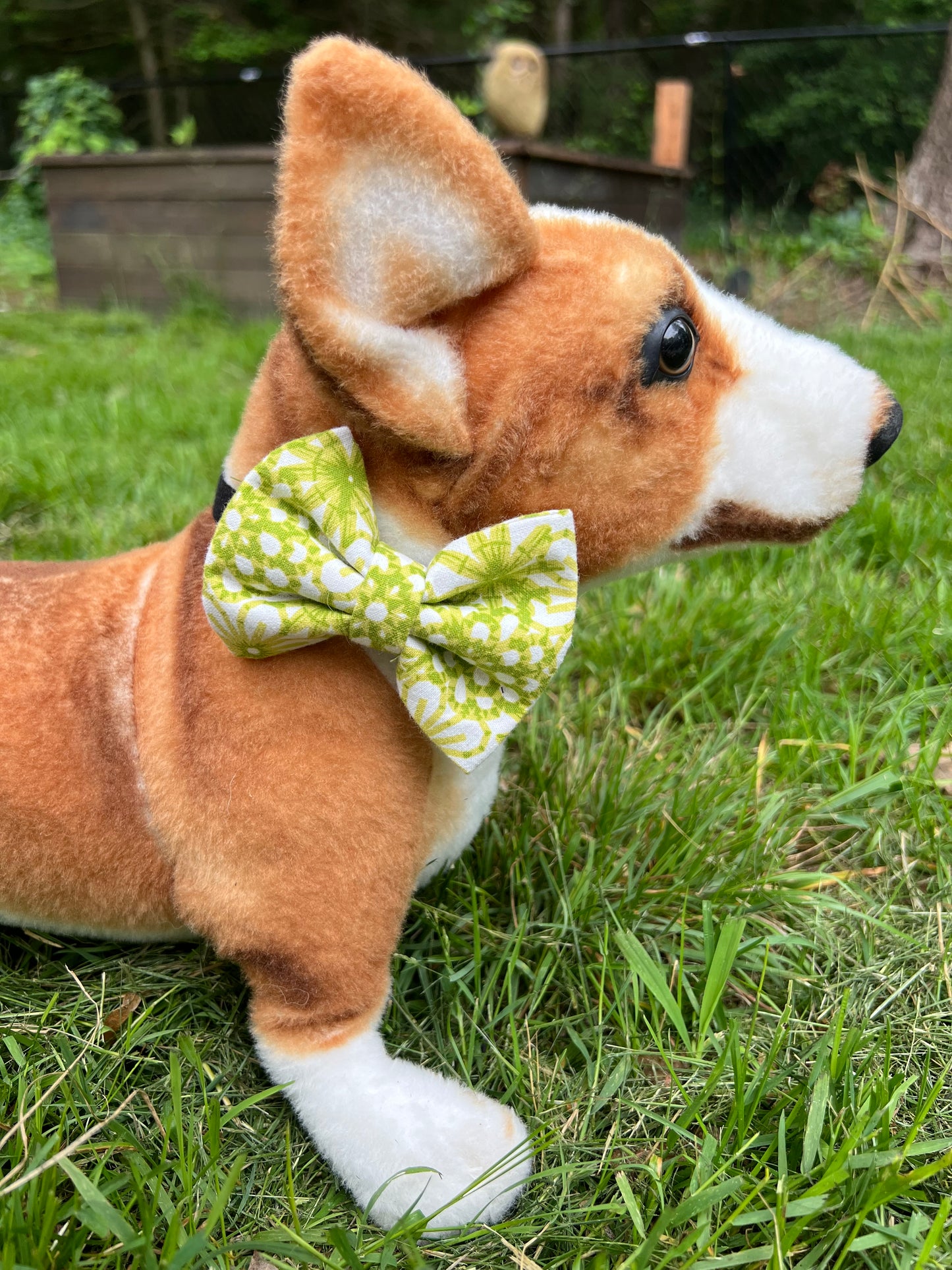 Green Floral Bow Tie