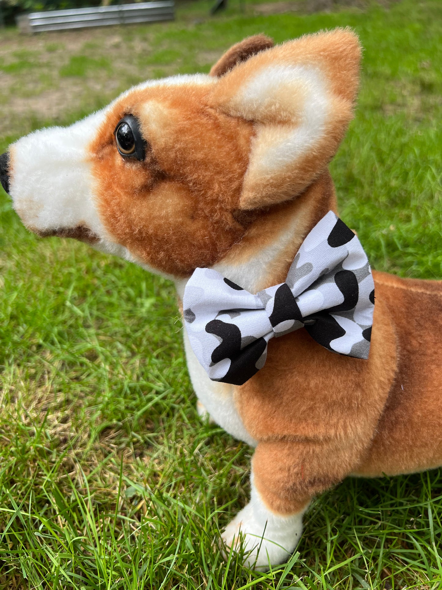 Grey Camo Bow Tie