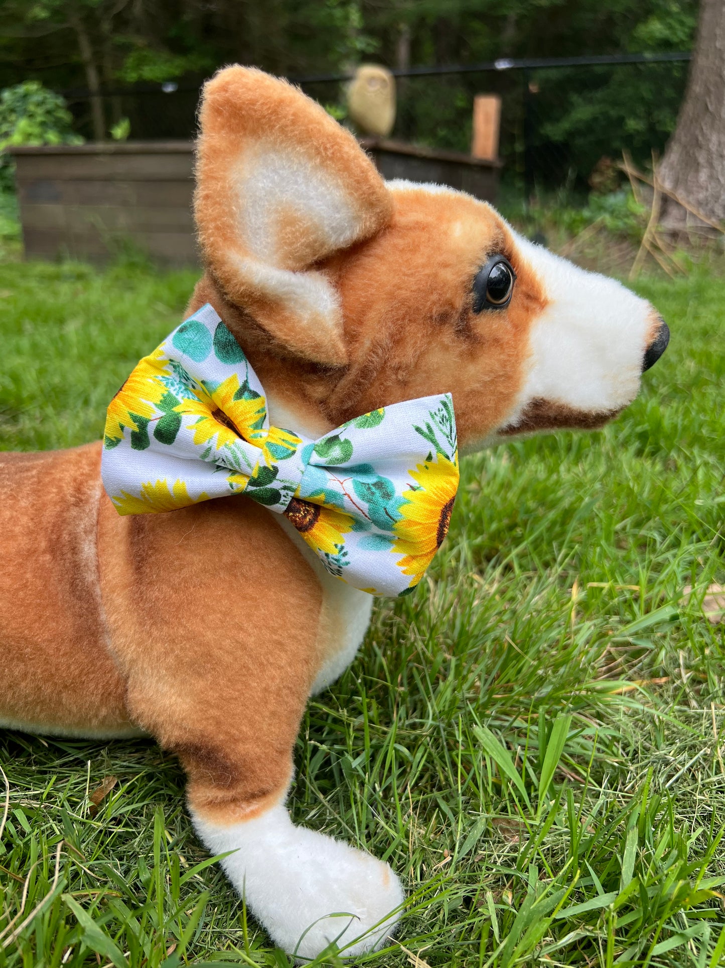 Sunflower Bow Tie