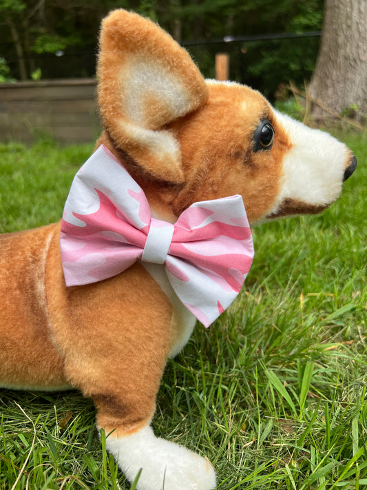 Pink Camo Bow Tie